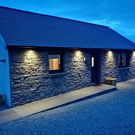 Poachers Bothy Skeabost Eksteriør billede