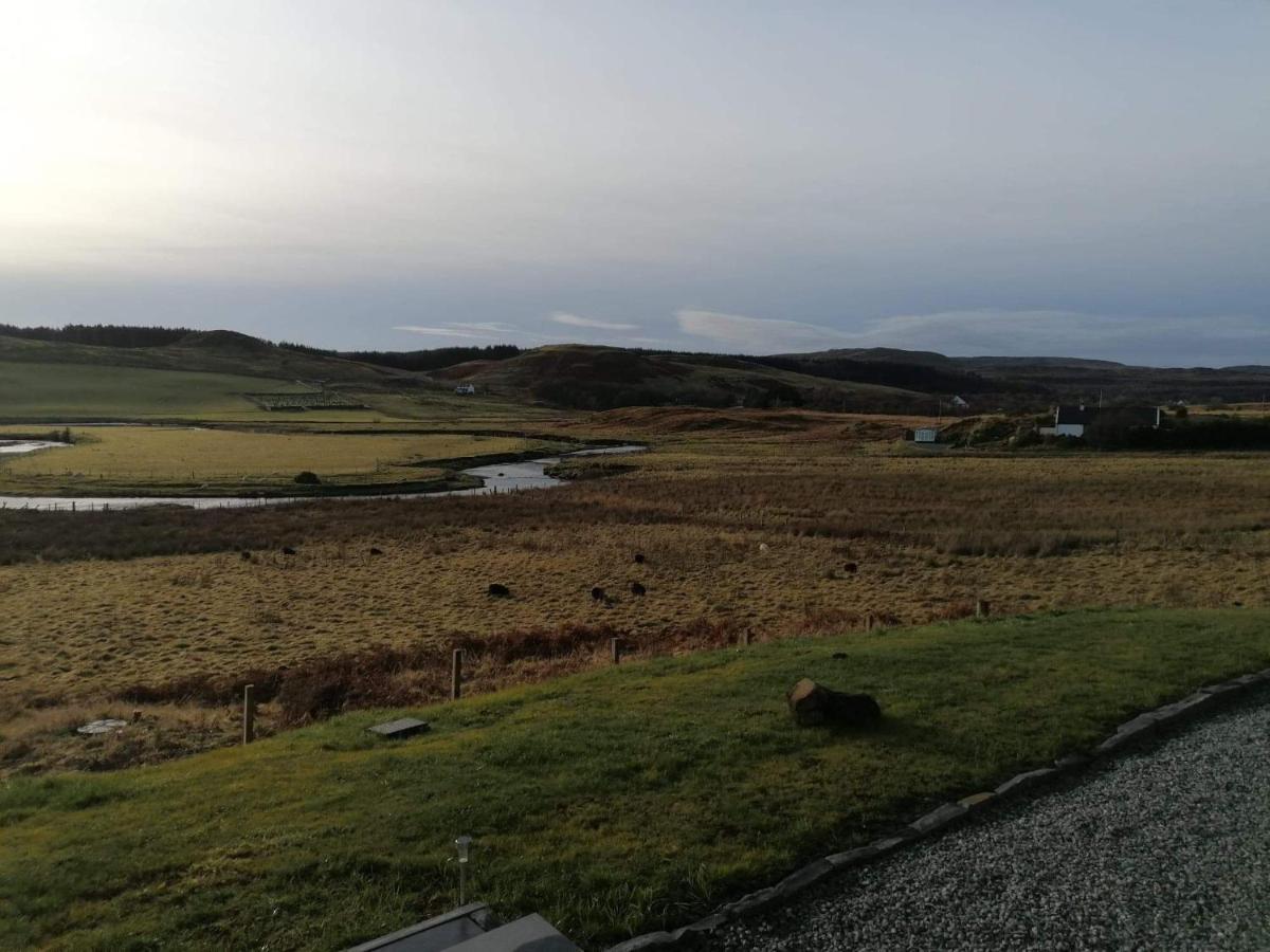 Poachers Bothy Skeabost Eksteriør billede